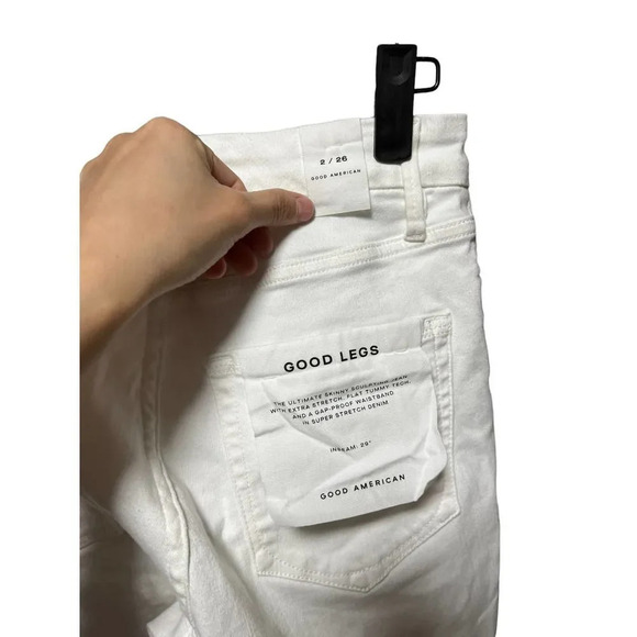 Good American GOOD LEGS STRAIGHT JEANS Size 26 NWOT - Picture 6 of 9